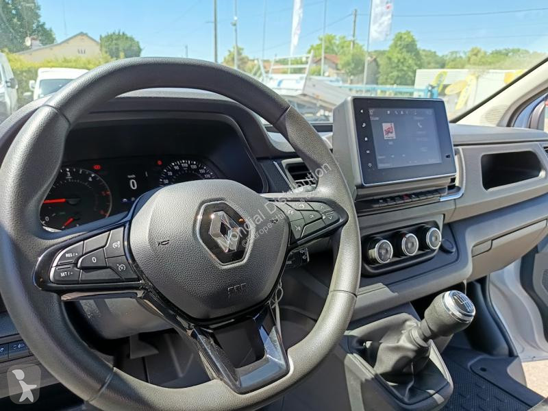 عربة نفعية Renault