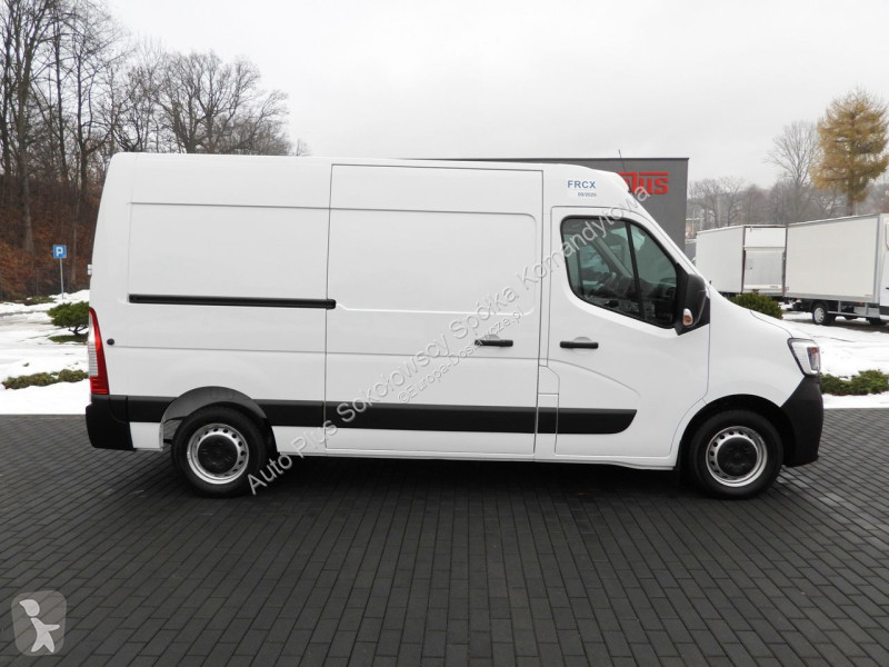 Samochód dostawczy Renault  MASTER