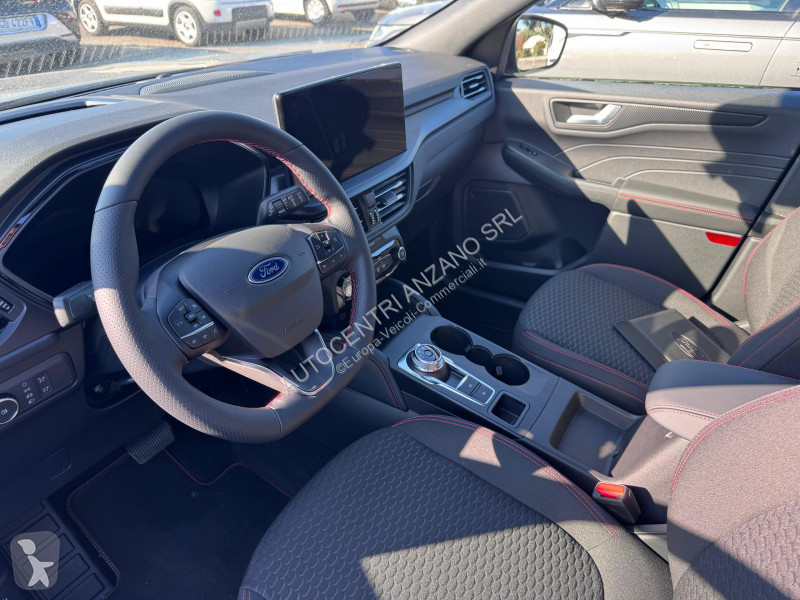 عربة نفعية Ford
