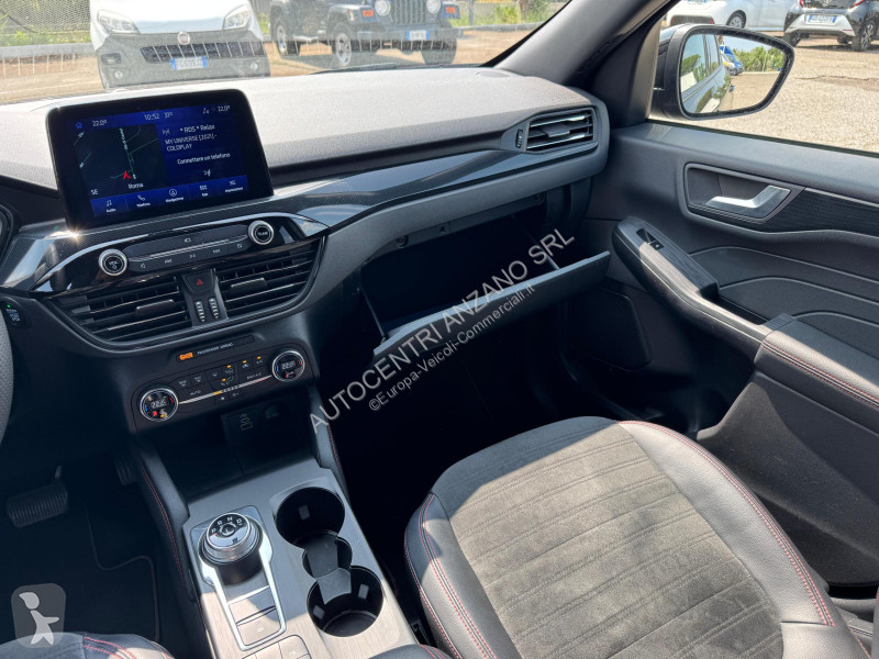 عربة نفعية Ford