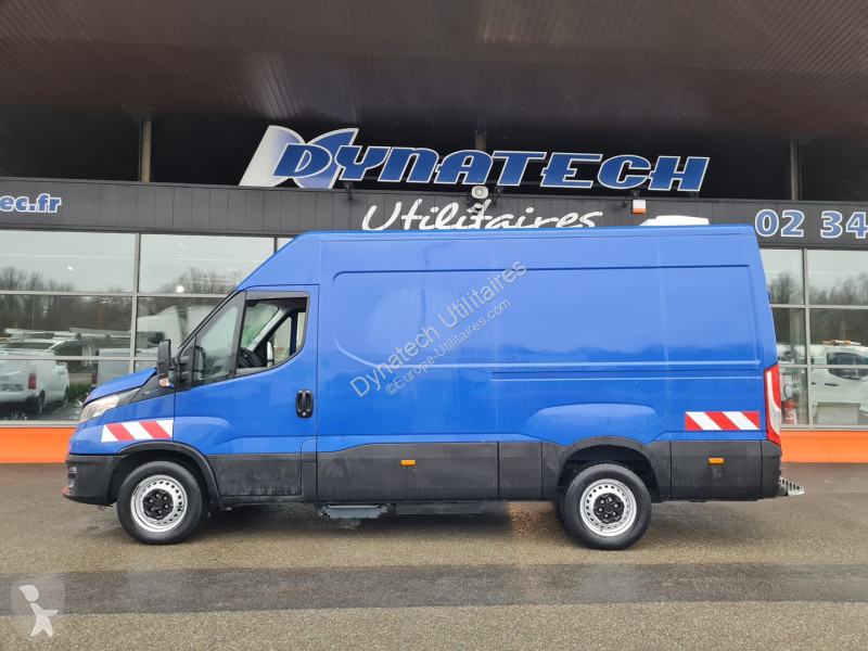 Véhicule utilitaire Iveco DAILY FG 33S14H V12