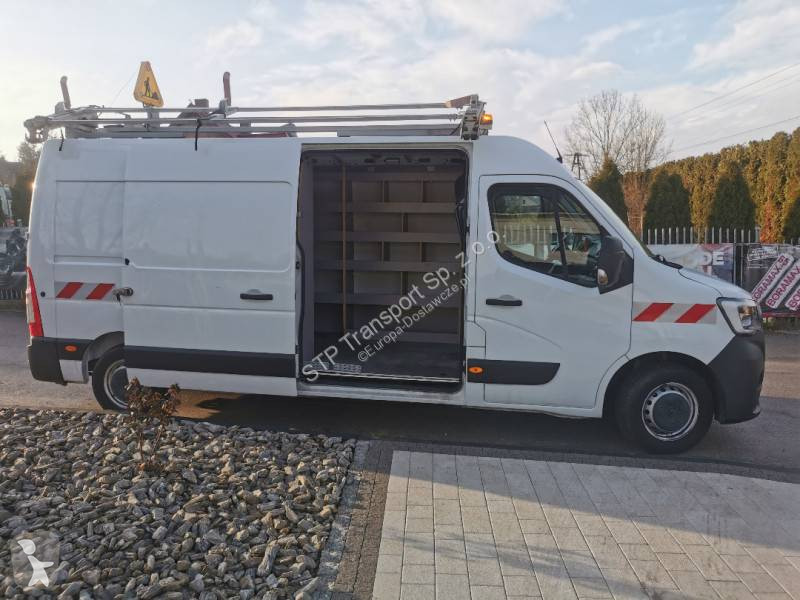 Samochód dostawczy Renault