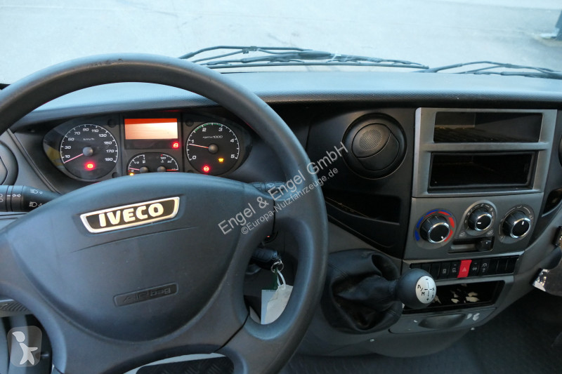 Furgoneta Iveco Daily 35 S11 C30C AUTOMATIK...