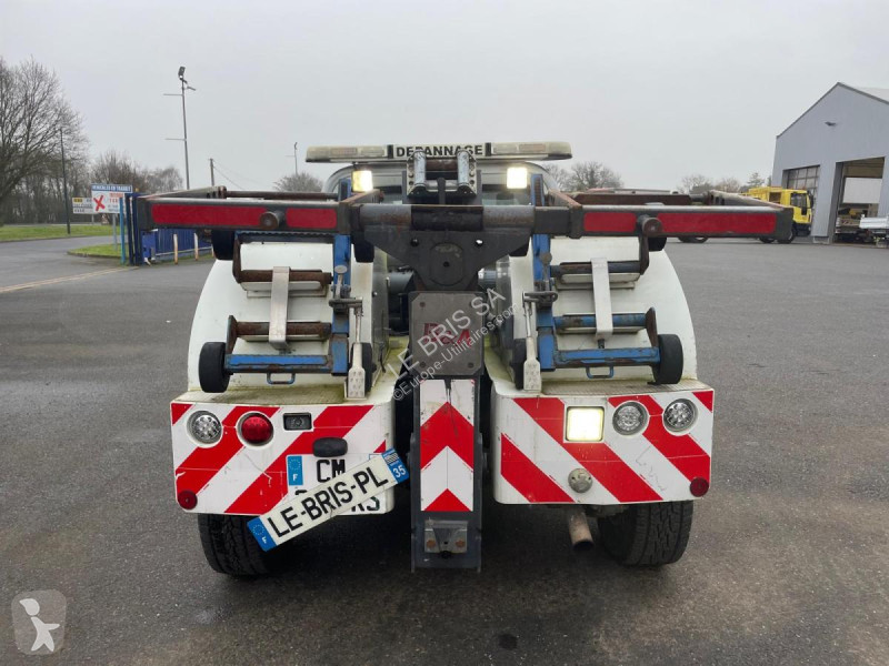 Véhicule utilitaire Isuzu PATROUILLEUR D-MAX...