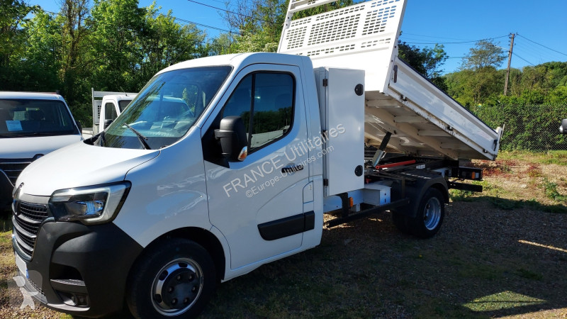 Véhicule utilitaire Renault MASTER III BENNE...