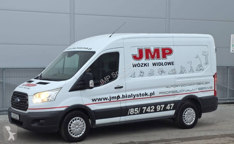 Samochód dostawczy Ford