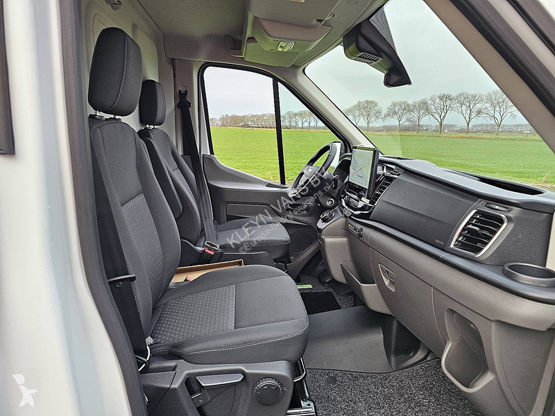 عربة نفعية Ford L4H3 317km WLTP68kWh E