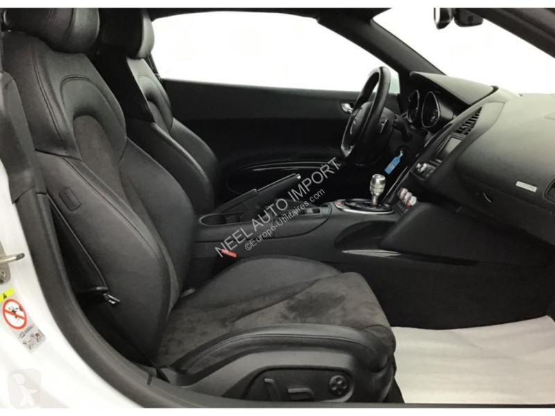 عربة نفعية Audi R8 Spyder 5.2 V10 FSI 525CH...
