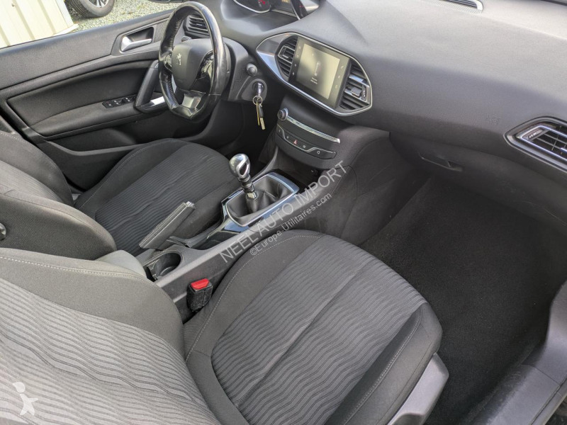 Peugeot 308 SW ACTIVE 1.6 BLUEHDI 120CH BVM6...