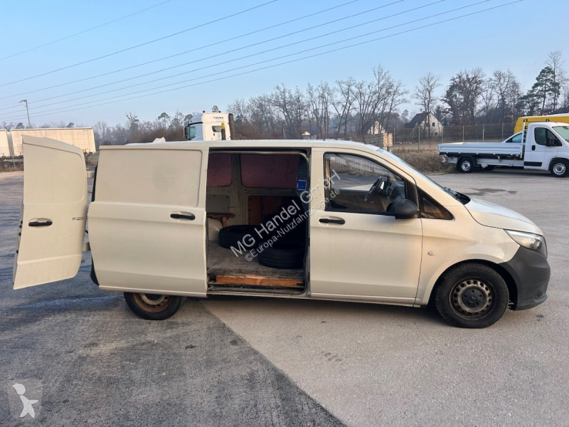 عربة نفعية Mercedes Vito 110 Kastenwagen L1H1