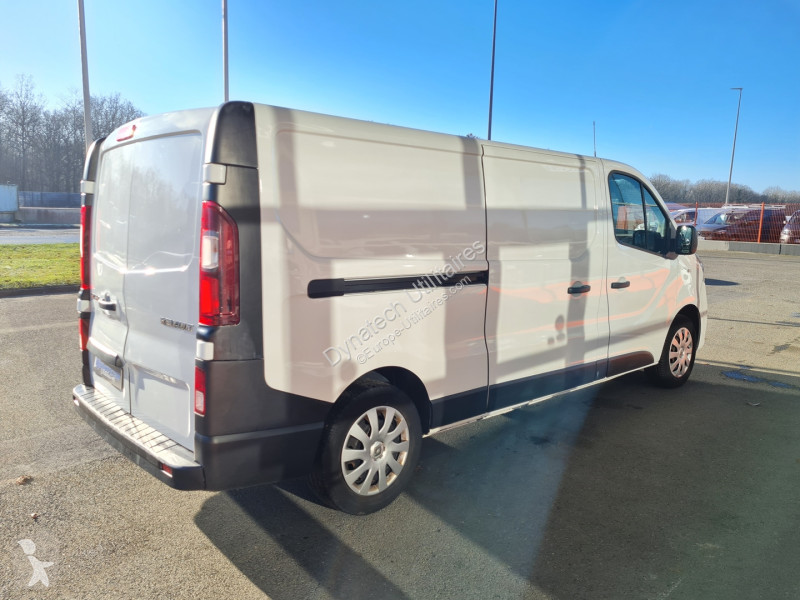 عربة نفعية Renault TRAFIC III FG L2H1 1300 2.0...