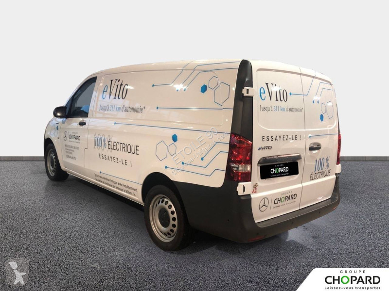 عربة نفعية Mercedes EVITO FOURGON 60 KWH LONG FWD