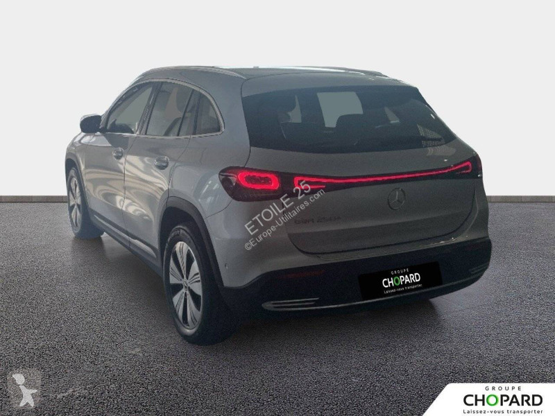 Mercedes EQA 250+ van