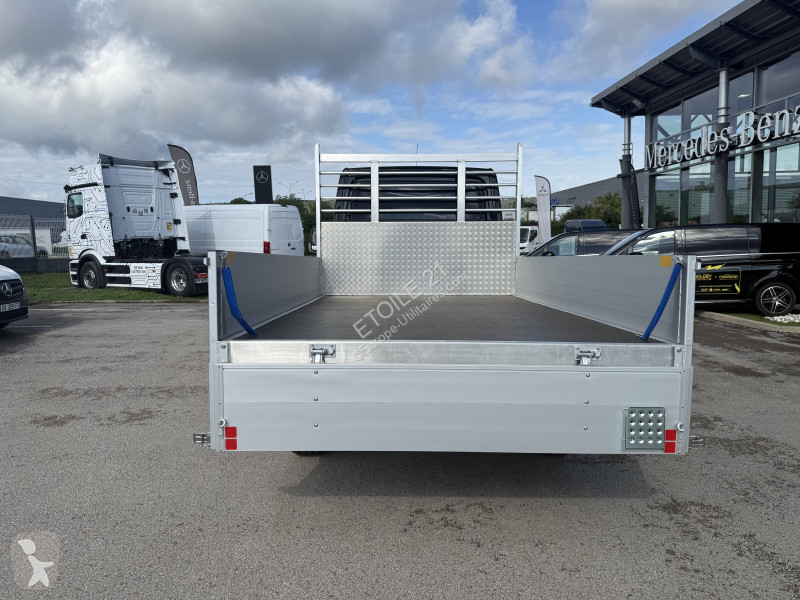عربة نفعية Mercedes SPRINTER CHASSIS CAB 319...