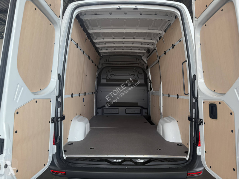 Nyttofordon Mercedes E-SPRINTER FGN 314 37 3.5T
