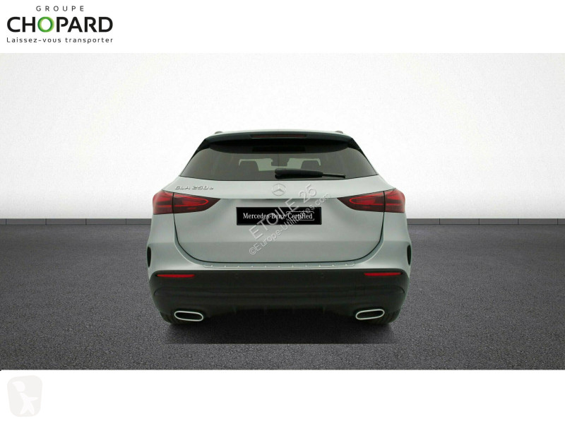 Комерційні автомобілі Mercedes GLA 250 e 8G-DCT