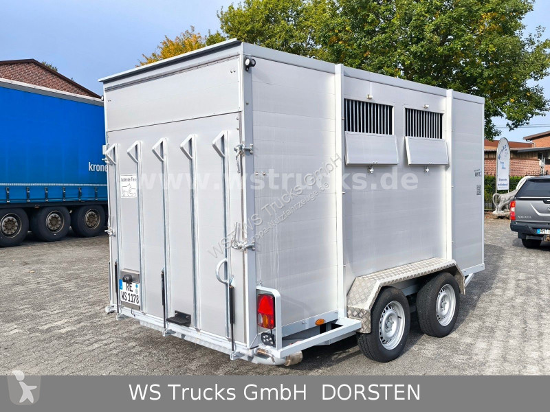 مقطورة WST WST Edition Schlacht mit Seilwinde...