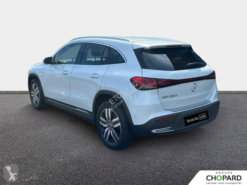 Samochód dostawczy Mercedes EQA 250+