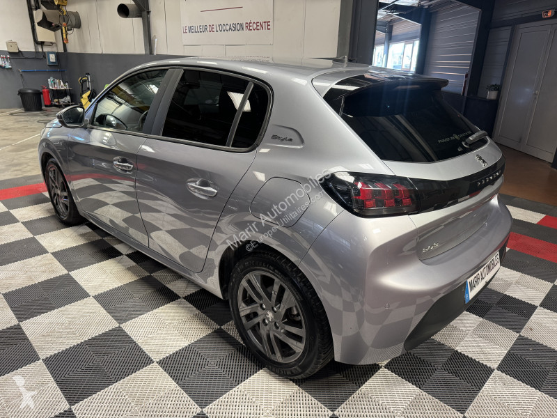 Užitkové vozidlo Peugeot 208