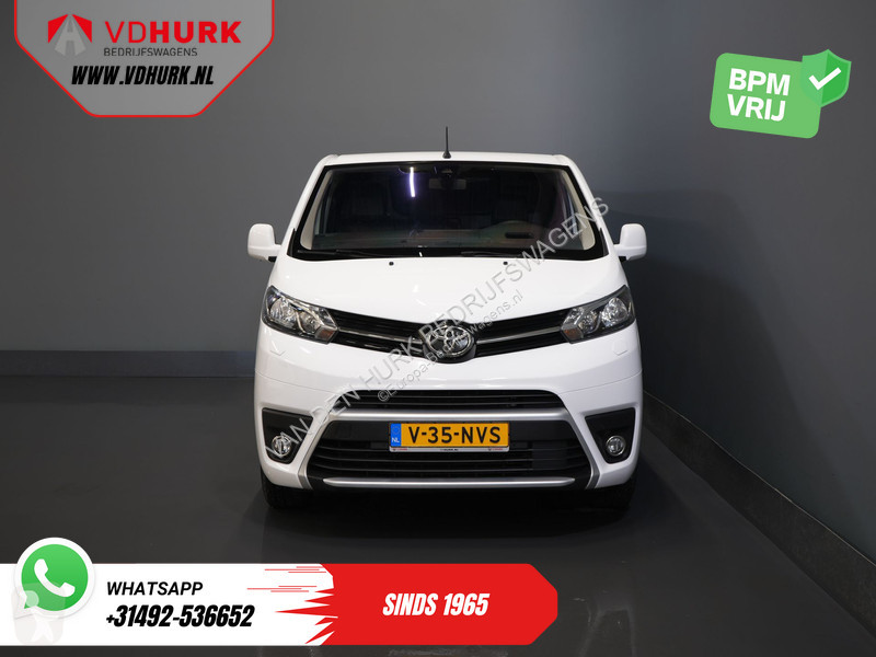 Samochód dostawczy Toyota 2.0 Aut. L3...