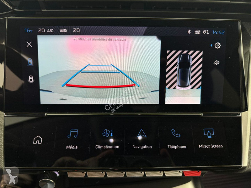 عربة نفعية Peugeot 1.5 BlueHDi 130 Allure EAT8
