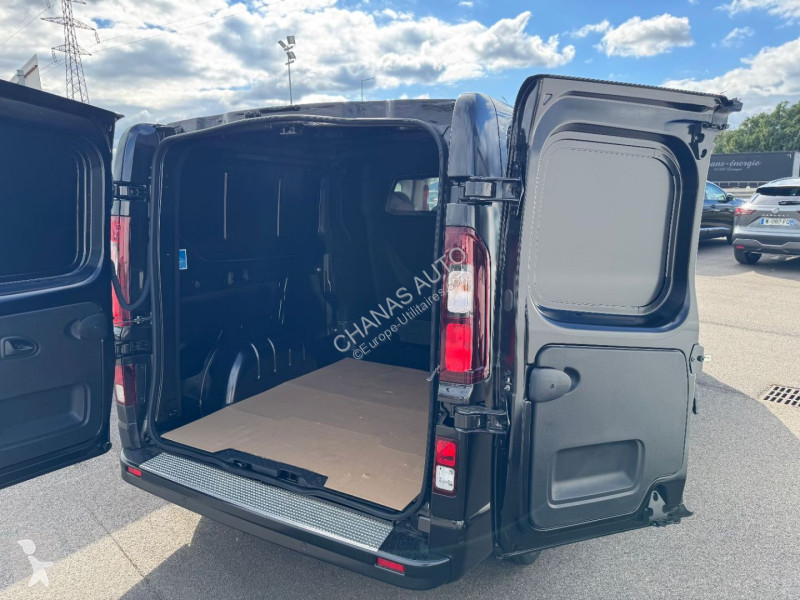 Véhicule utilitaire Renault L2H1 3T BLUE DCI...