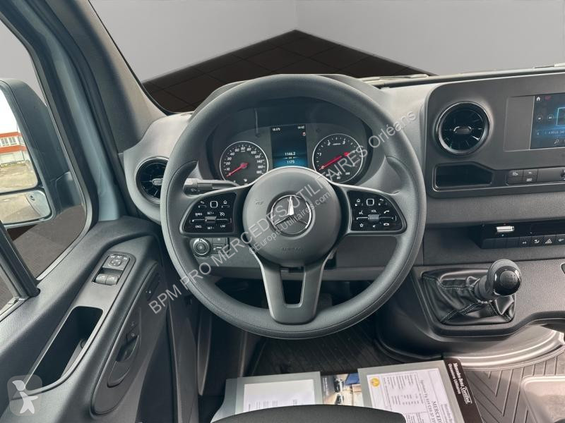 Véhicule utilitaire Mercedes Fg 519 CDI 37 3T5...