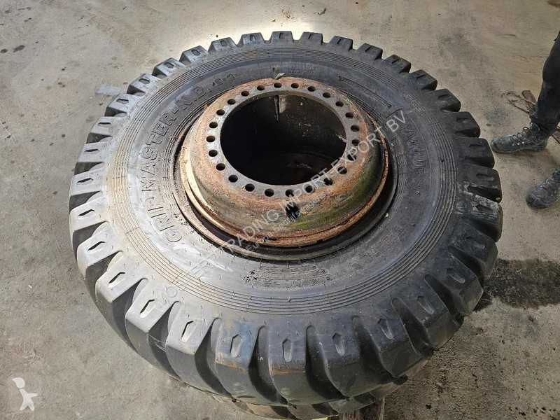 Nyttofordon  14.00-24 Grip Master 14.00-24 Tire...