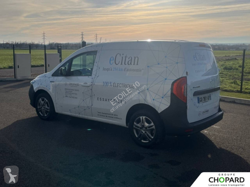 Samochód dostawczy Mercedes eCITAN 90 KWH LONG