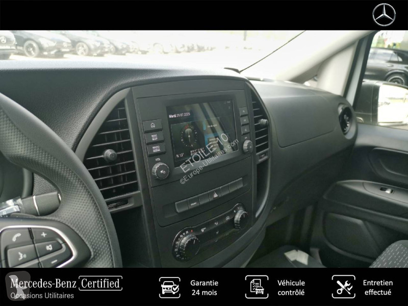Samochód dostawczy Mercedes EVITO FOURGON 60...