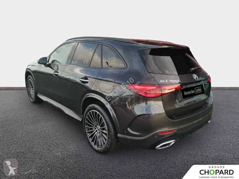 Лекотоварен автомобил Mercedes GLC 300 de...