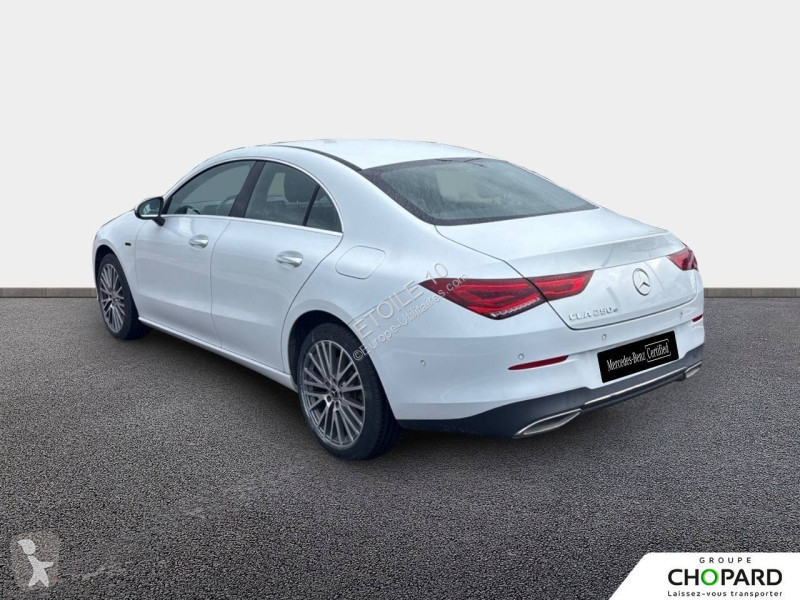 Samochód dostawczy Mercedes CLA Coupé 250 e 8G-DCT