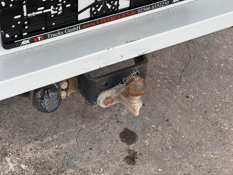 Furgoneta Renault DoKa Pritsche