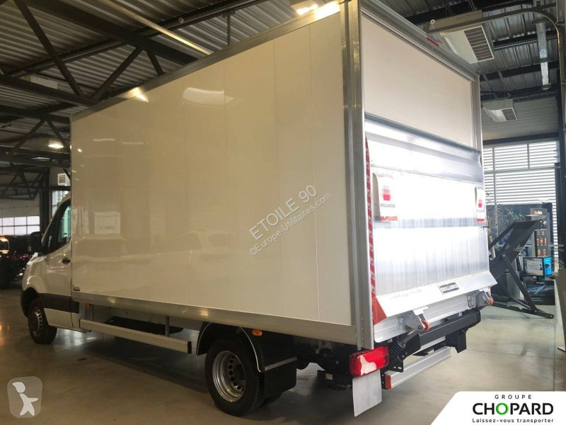 Furgoneta Mercedes SPRINTER CHASSIS CAB 515 CDI...