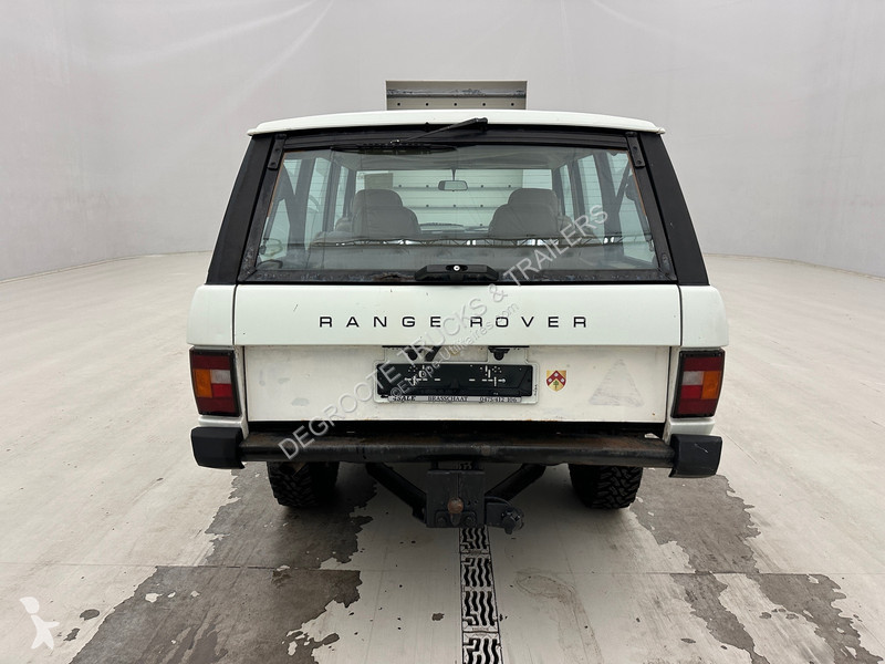 Véhicule utilitaire Land Rover V8