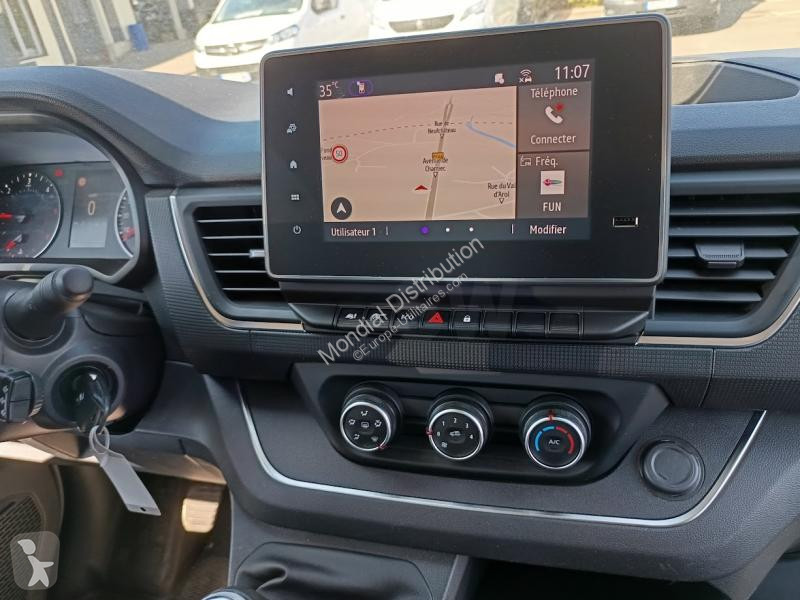عربة نفعية Renault L1H1 DCI 130 GRAND CONFORT