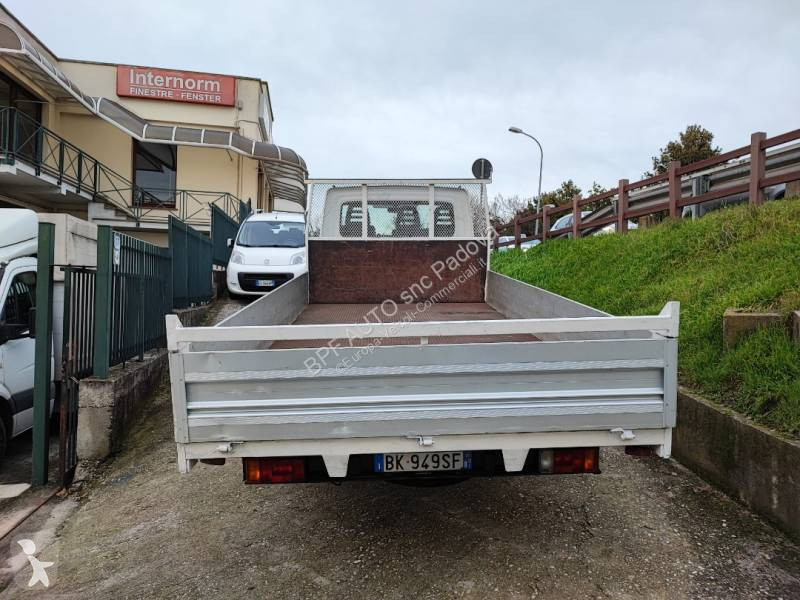 عربة نفعية Iveco