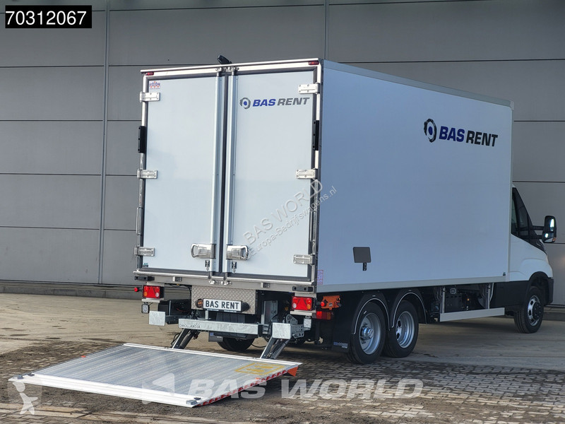 Furgoneta Iveco For rent in Germany from €3.795...