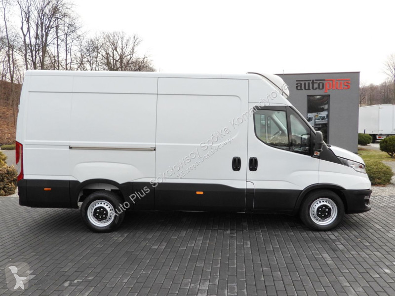 Furgoneta Iveco 35S14 DAILY