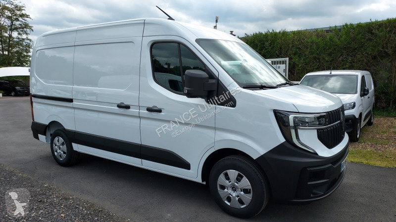Furgoneta Renault MASTER IV FG BVA F3500 L2H2...