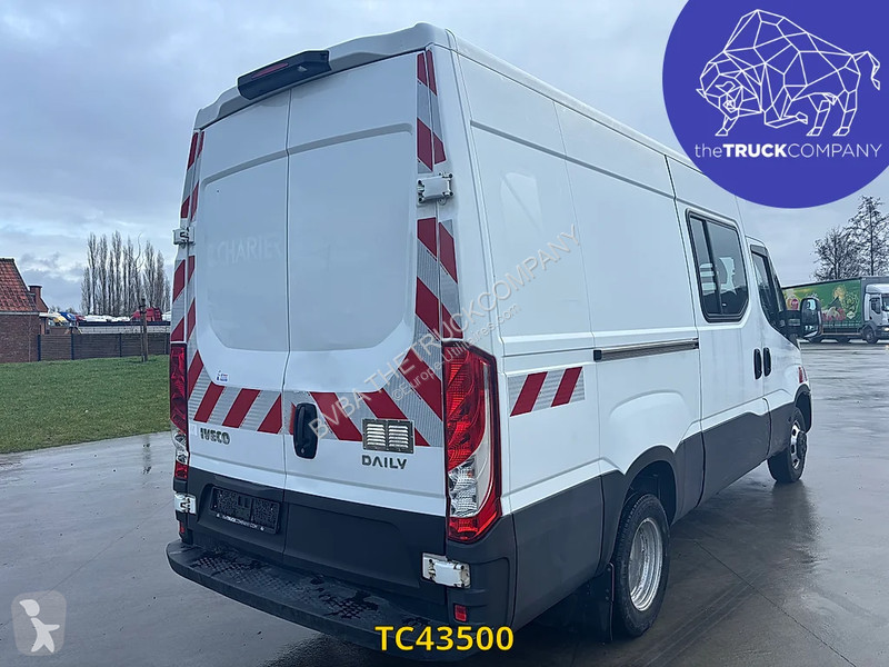 Iveco 35C15V12 Double cab 7 places Transporter