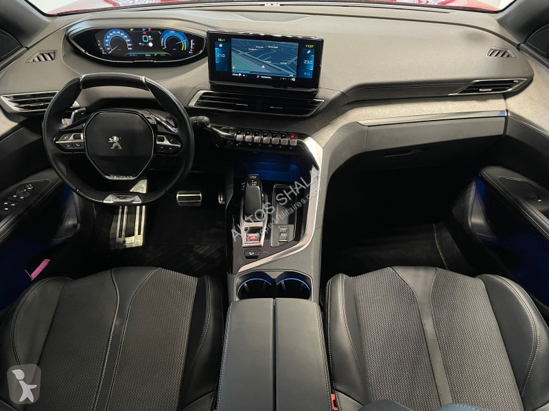 Peugeot HYBRID4 300CH GT E-EAT8 Transporter