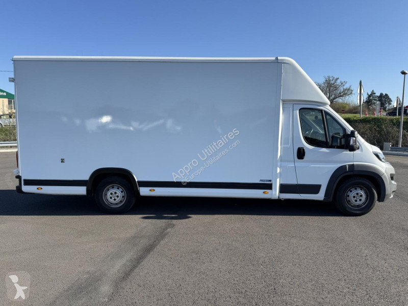 Furgoneta Peugeot BOXER 3.0HDI180 planché...