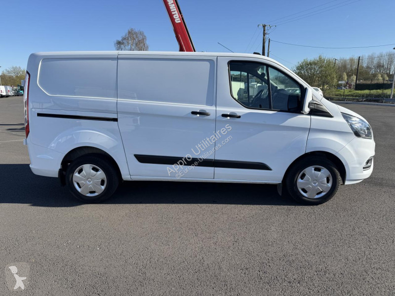 Véhicule utilitaire Ford TRANSIT CUSTOM 2.0...