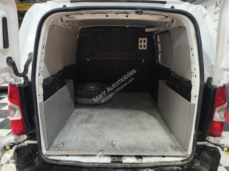Véhicule utilitaire Peugeot PARTNER