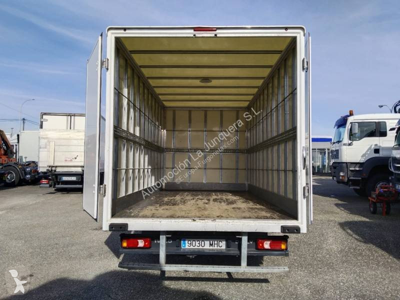 Furgoneta Iveco
