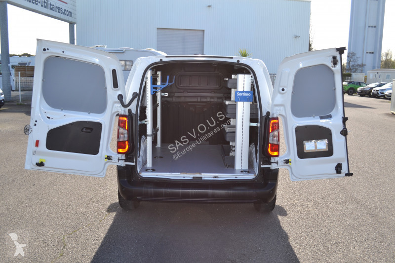 Véhicule utilitaire Peugeot PEUGEOT PARTNER M...