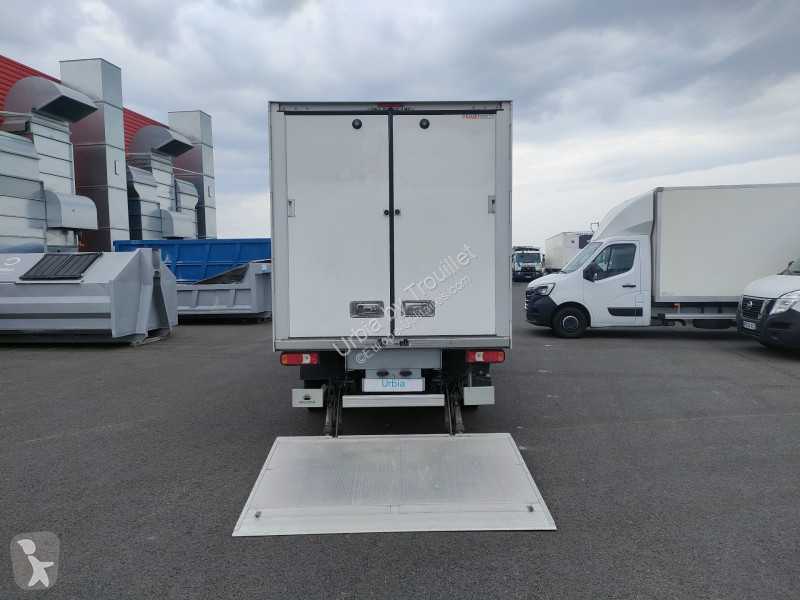 Véhicule utilitaire Iveco FRIGO 12M3 160 CV...