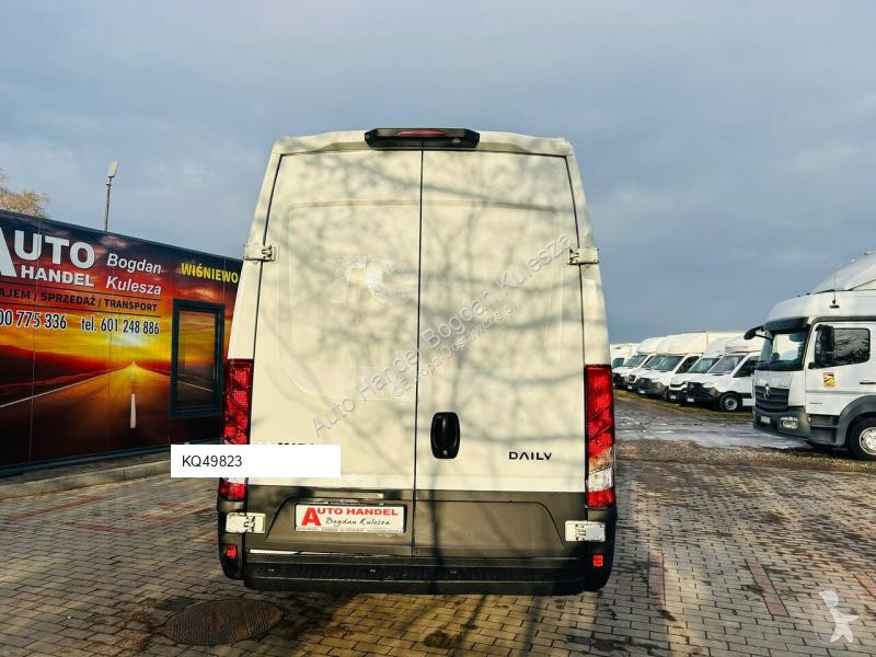 Samochód dostawczy Iveco 35C14