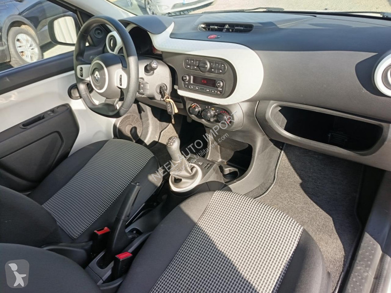 Renault TWINGO III LIFE 1.0 SCE 70CH 5P BVM5...